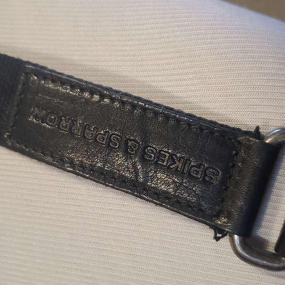 Spikes & Sparrow Black Leather Shoulder Sling Bag - Picture 3 of 7